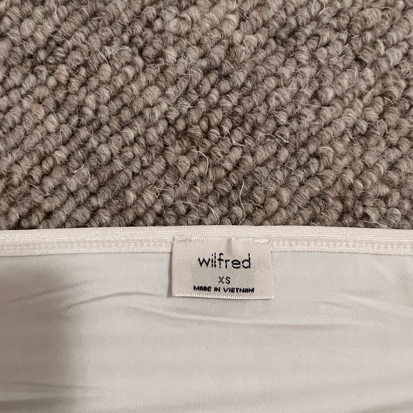 Aritzia Wilfred Jazz Tank - Picture 3 of 3